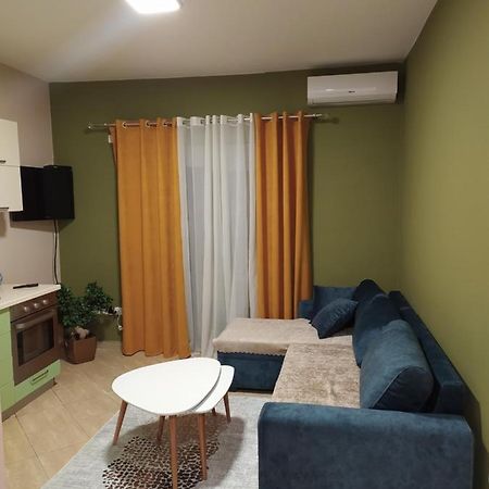 Lungomare Beach Apartments Vlore Ngoại thất bức ảnh