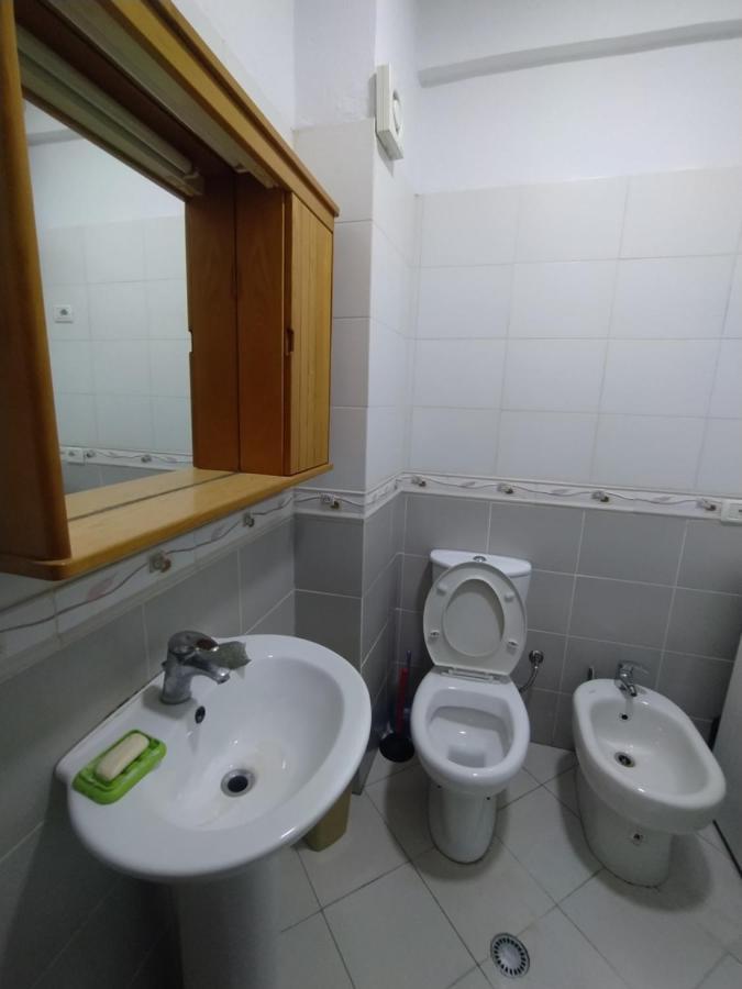 Lungomare Beach Apartments Vlore Ngoại thất bức ảnh
