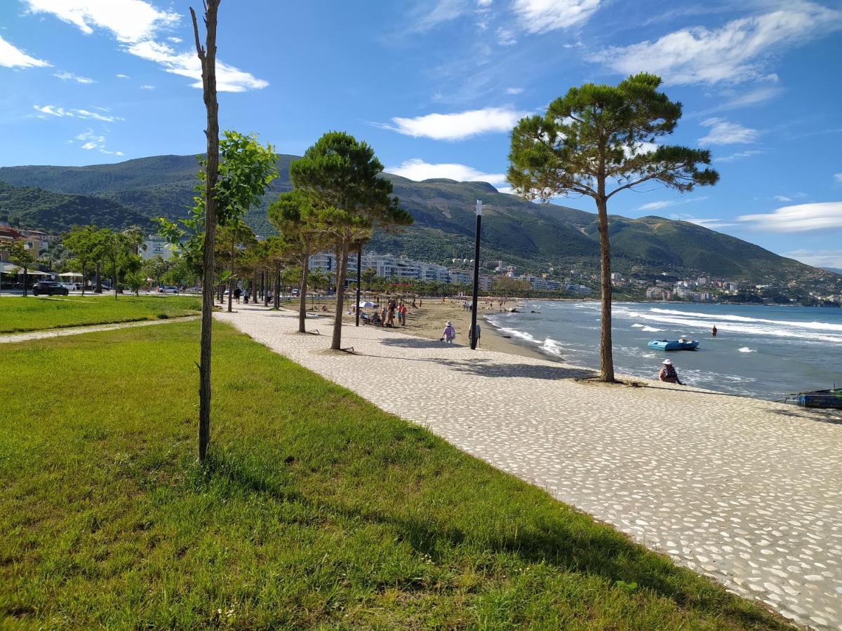 Lungomare Beach Apartments Vlore Ngoại thất bức ảnh
