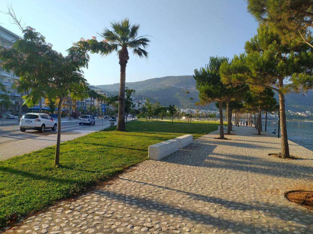 Lungomare Beach Apartments Vlore Ngoại thất bức ảnh